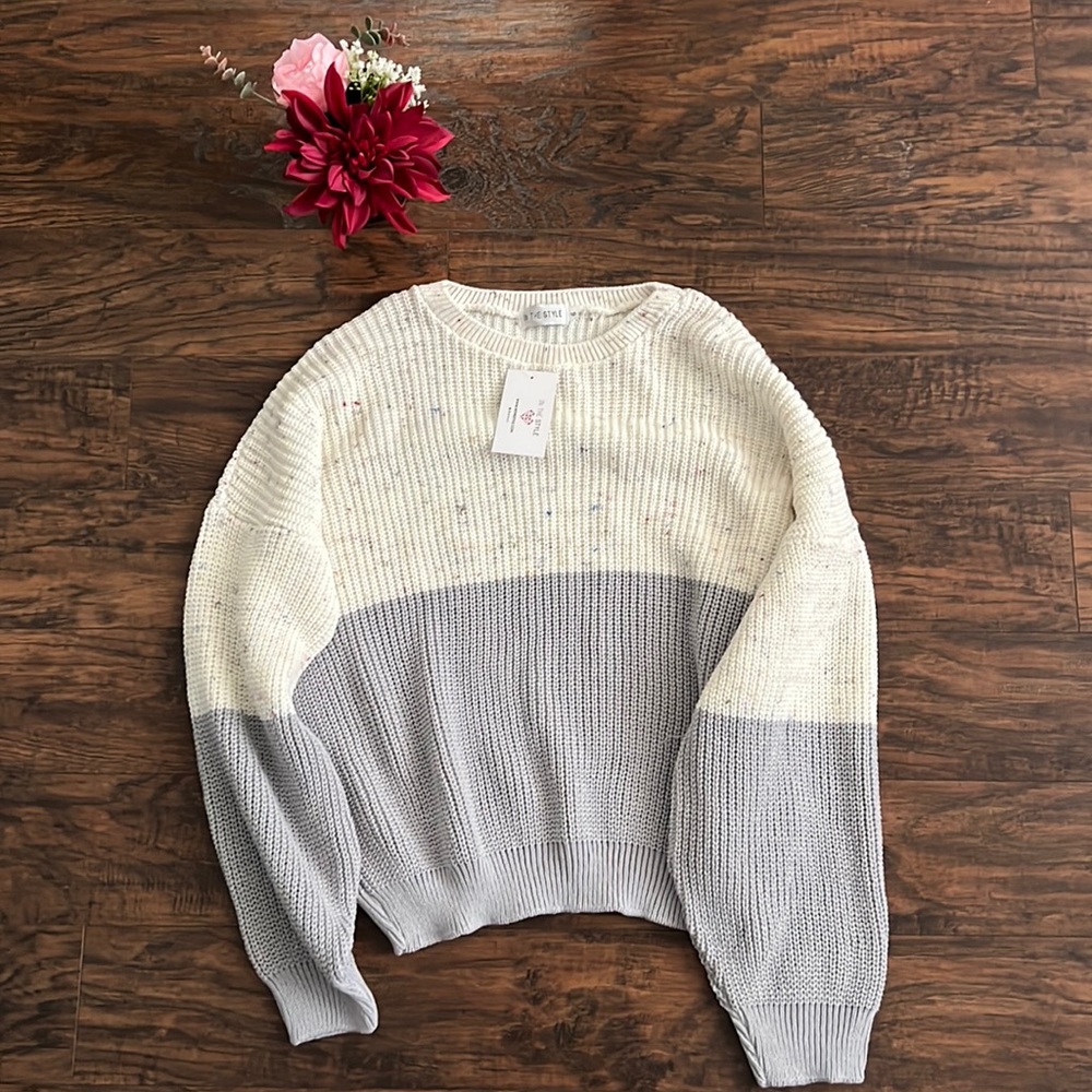 NWT color block sweater small